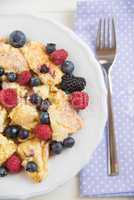 Kaiserschmarrn mit Beeren