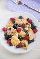 Kaiserschmarrn mit Beeren