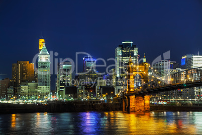 Cincinnati downtown overview