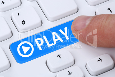 Play Button drücken zum Musik oder Film hören im Internet am C