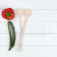 Gesund Zutaten zum Kochen mit vegetarisch vegan Gemüse und Text