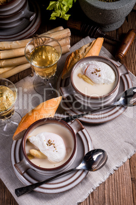 Asparagus Soup with poached egg