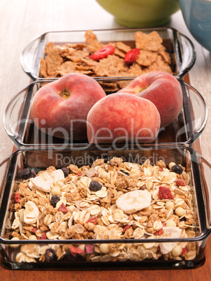 Muesli and fruits