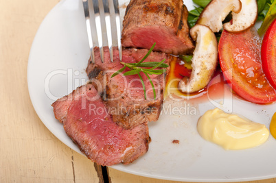 beef filet mignon grilled with vegetables