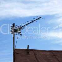 TV antenna over old roof