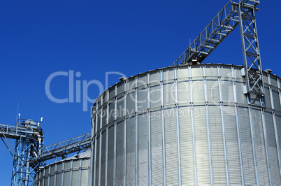 Storage silos