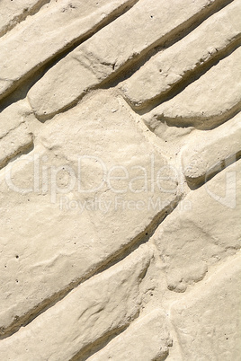 Elegant stone wall from small square parts