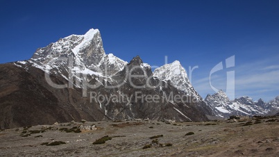 Cholatse and other high mountains