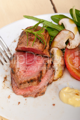 beef filet mignon grilled with vegetables