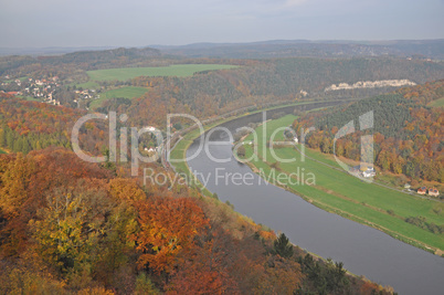 Elbsandsteingebirge im Herbst