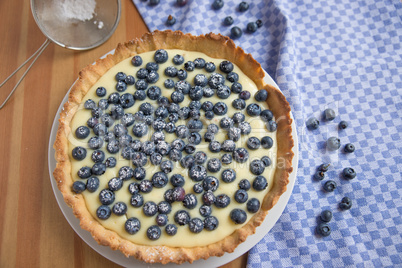 Vanilletarte mit Blaubeeren