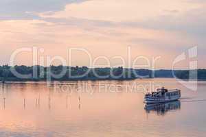 Touristenboot auf der Havel