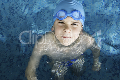 Child in swimming pool Child in swimming pool