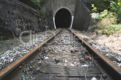 Train tunnel