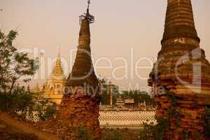 ASIA MYANMAR INLE LAKE NYAUNGSHWN PAGODA
