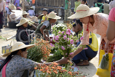ASIA MYANMAR NYAUNGSHWE MARKET ASIA MYANMAR NYAUNGSHWE MARKET