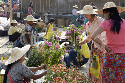 ASIA MYANMAR NYAUNGSHWE MARKET ASIA MYANMAR NYAUNGSHWE MARKET