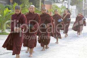 ASIA MYANMAR NYAUNGSHWE MONK