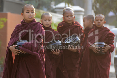 ASIA MYANMAR NYAUNGSHWE MONK