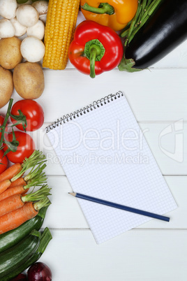 Einkaufszettel für den Einkauf von Gemüse wie Tomaten Paprika