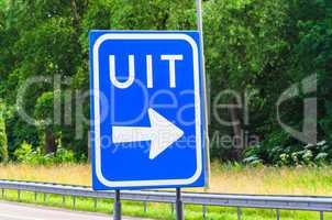 Uit, holländisches Autobahn Verkehrszeichen