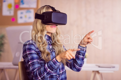 Pretty casual worker using oculus rift