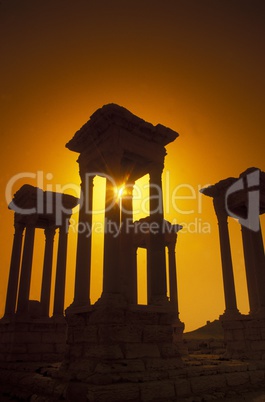 SYRIA PALMYRA ROMAN RUINS