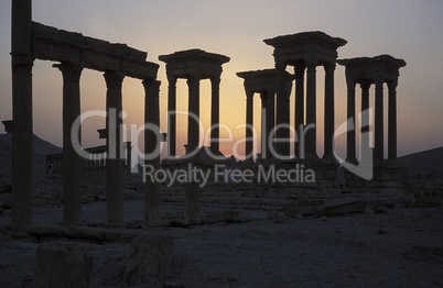 SYRIA PALMYRA ROMAN RUINS