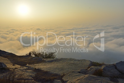 Sonnenaufgang auf Nandi Hills, Indien