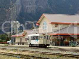 kleiner bahnhof  im Ort lillooet in Kanada