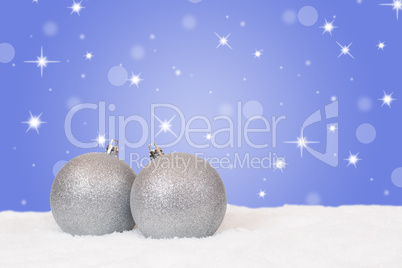 Silber Weihnachtskugeln Weihnachten Dekoration mit Schnee und Sc