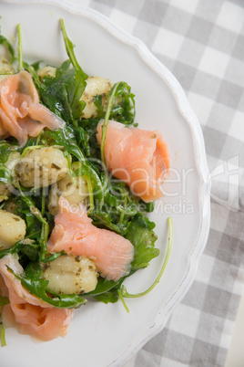 Gnocchi mit Lachs