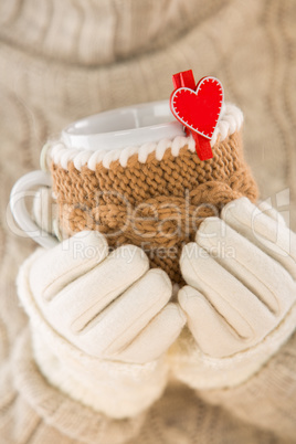Knitted wool cup