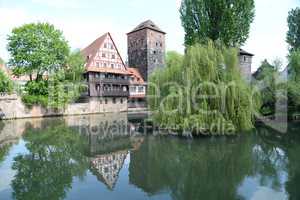 Weinstadl und Wasserturm in Nürnberg