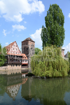 Weinstadl und Wasserturm in Nürnberg