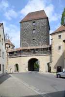 Ziegelgasse mit Ziegeltor in Amberg