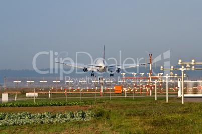 Flugzeuglandung