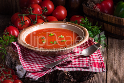 Rustic tomato soup