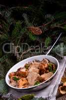 Pork tenderloin with Chanterelle sauce