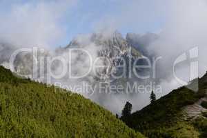 Wolken an der Marchreisenspitze