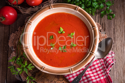 Rustic tomato soup