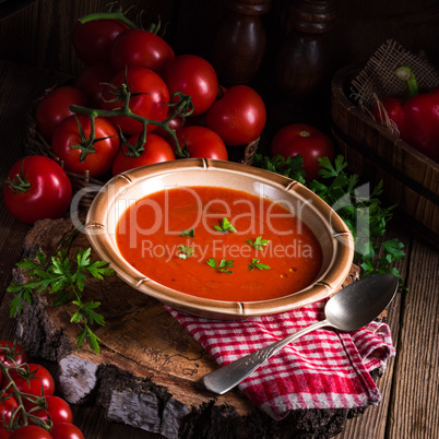 Rustic tomato soup