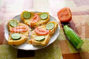 Sandwich with ham and yellow cheese