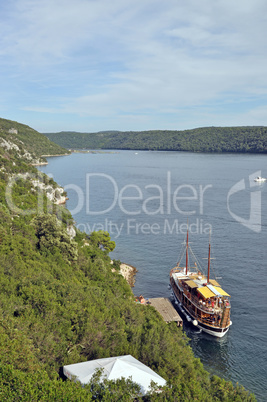 Boot auf dem Limfjord, Istrien, Kroatien