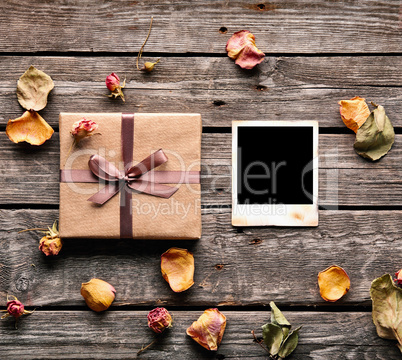 Blank photo frame with gift box