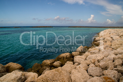 Mole Wellen Felsen Insel Bahamas