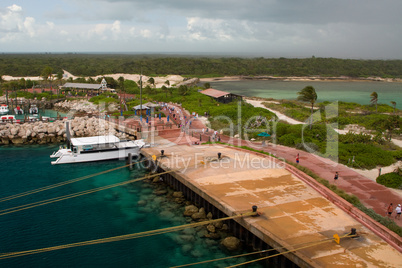 kleiner Hafen in den Bahamas