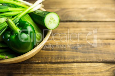 Green vegetables in bowl