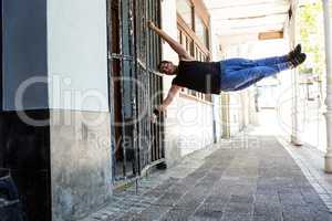 Man doing parkour in the city