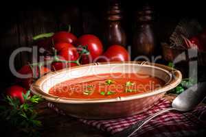 Rustic tomato soup